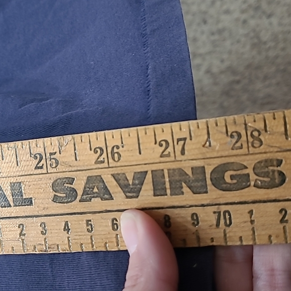 Vintage 90's Looney Tunes Tweety bird tshirt - Picture 7 of 7